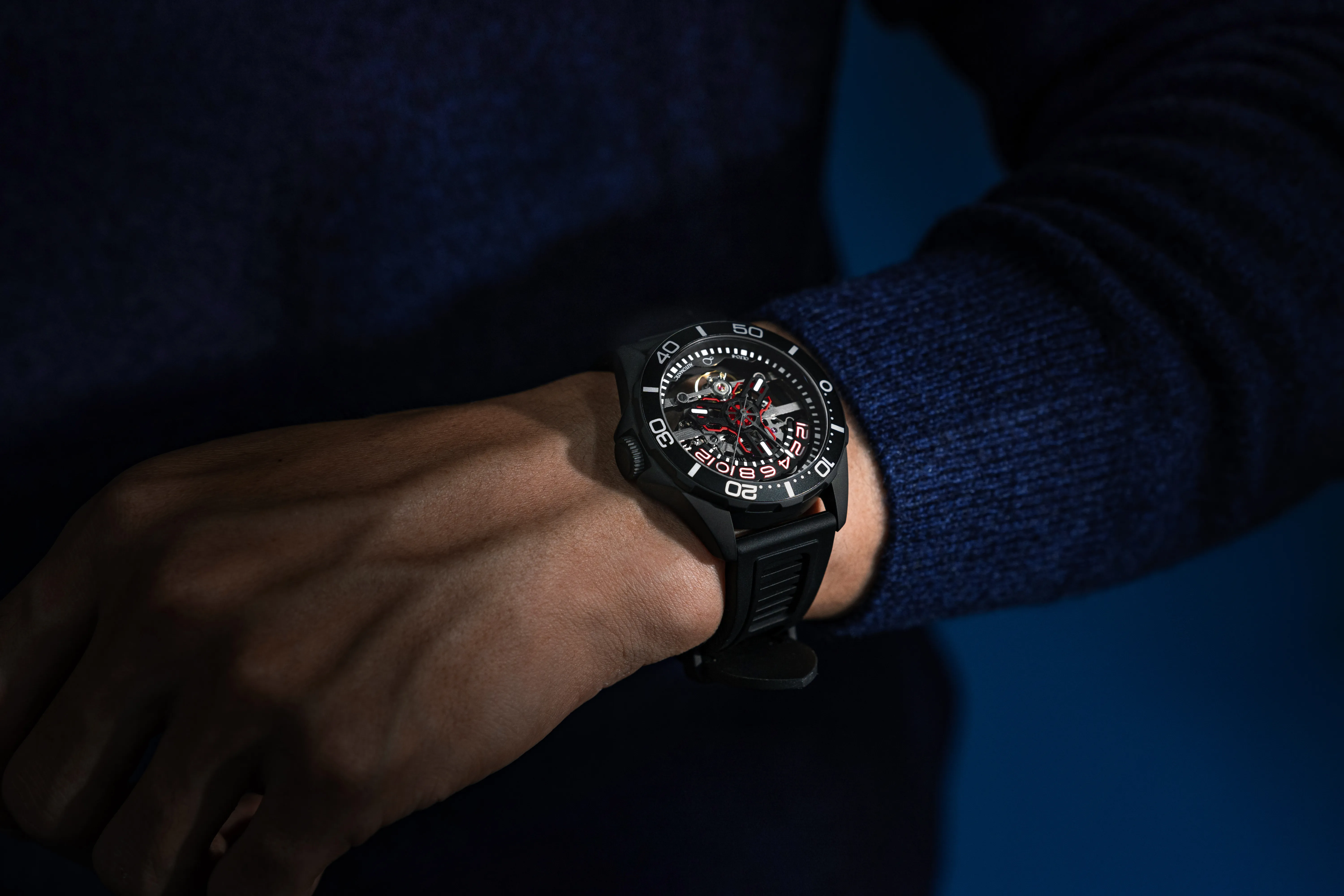 OLTO-8 TIDE X Diving Automatic Rust Red - L’ORE Watch