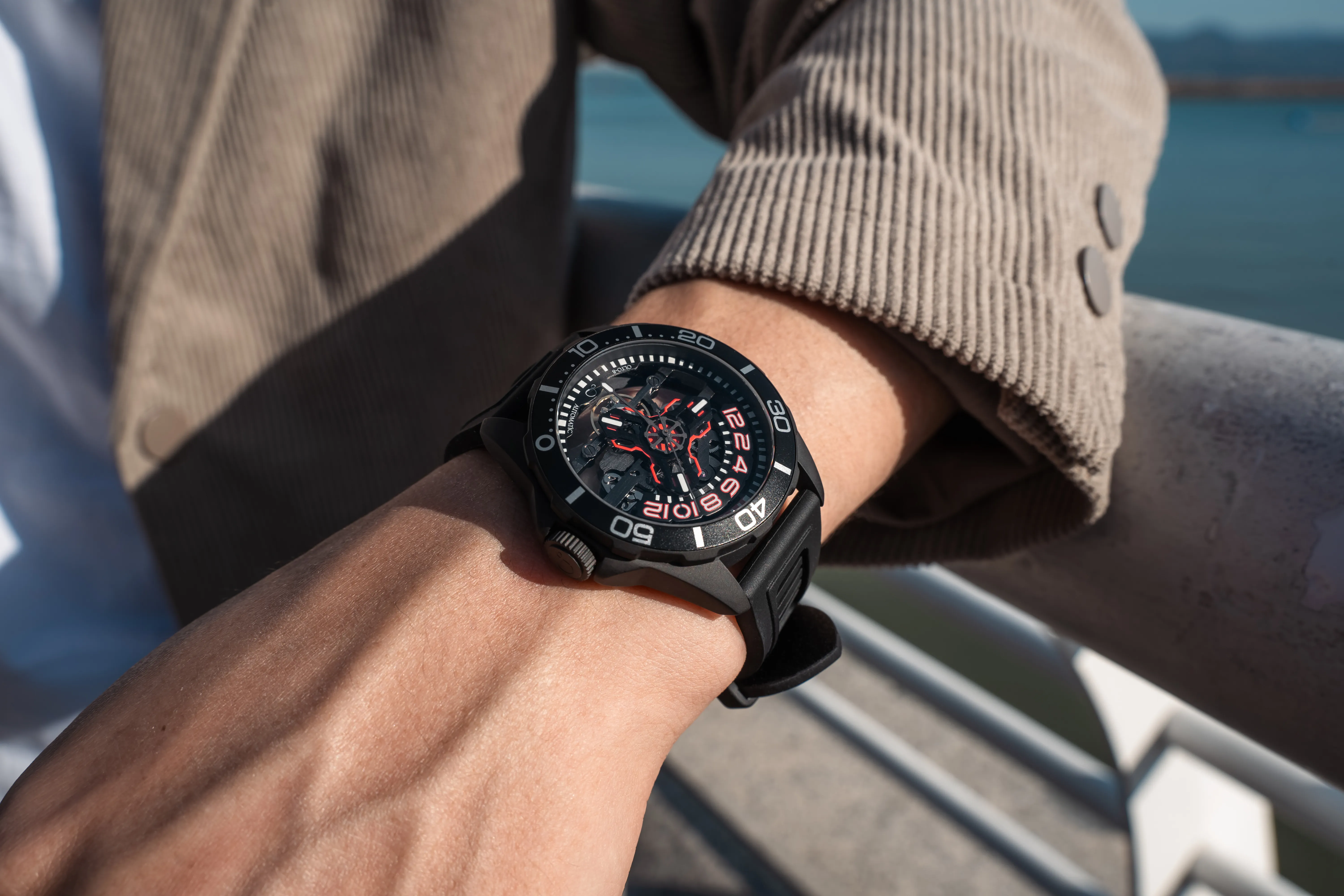 OLTO-8 TIDE X Diving Automatic Rust Red - L’ORE Watch