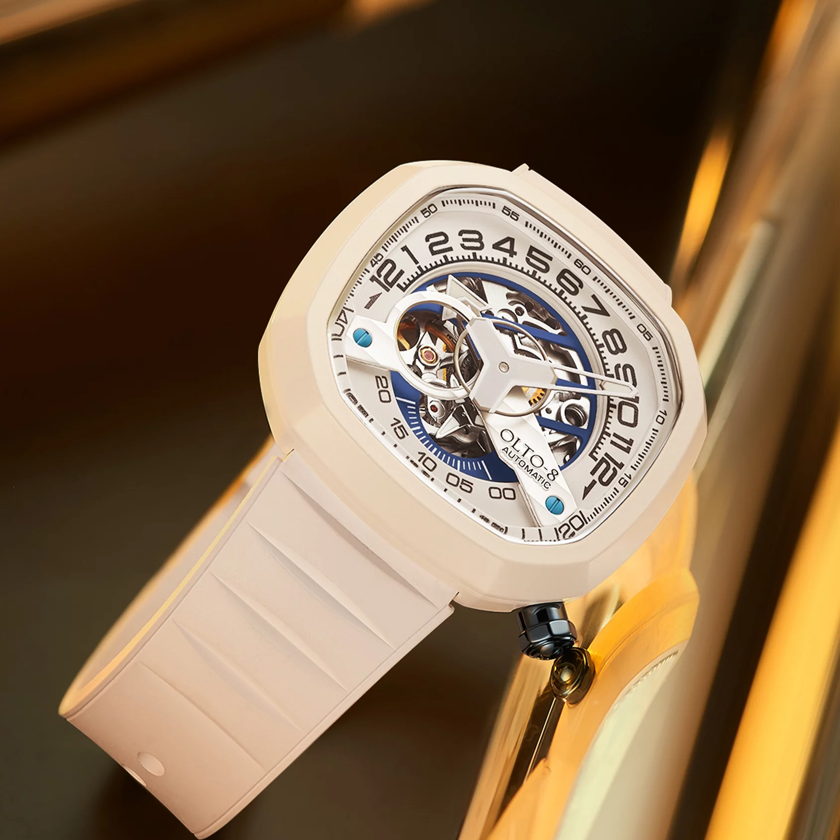 Đồng hồ Automatic là gì? Nguyên lý hoạt động, cấu tạo & ưu nhược điểm