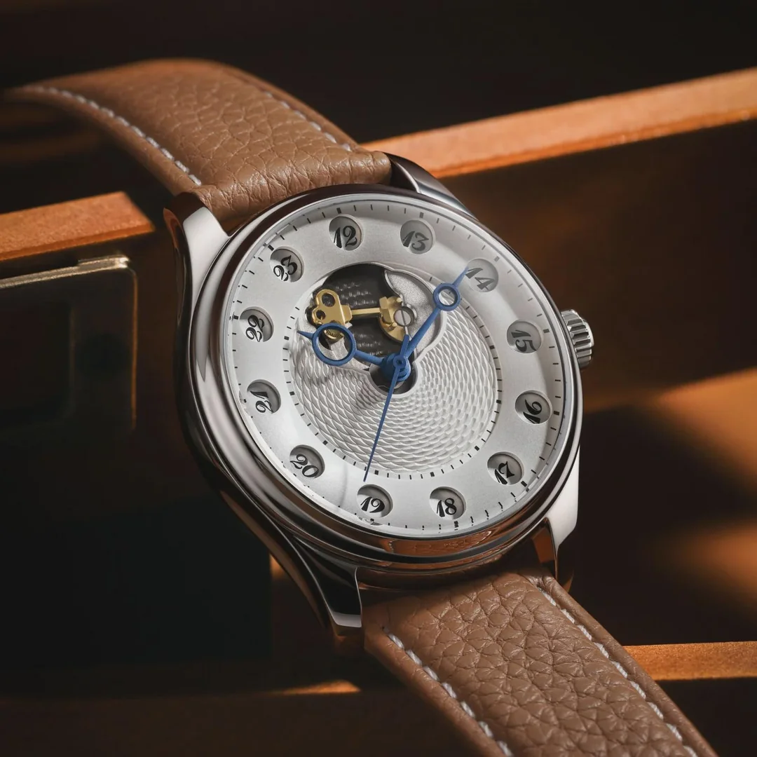 Strap Là Gì? Tổng Hợp 7 Loại Dây Đồng Hồ Phổ Biến Và Cách Chọn Phù Hợp