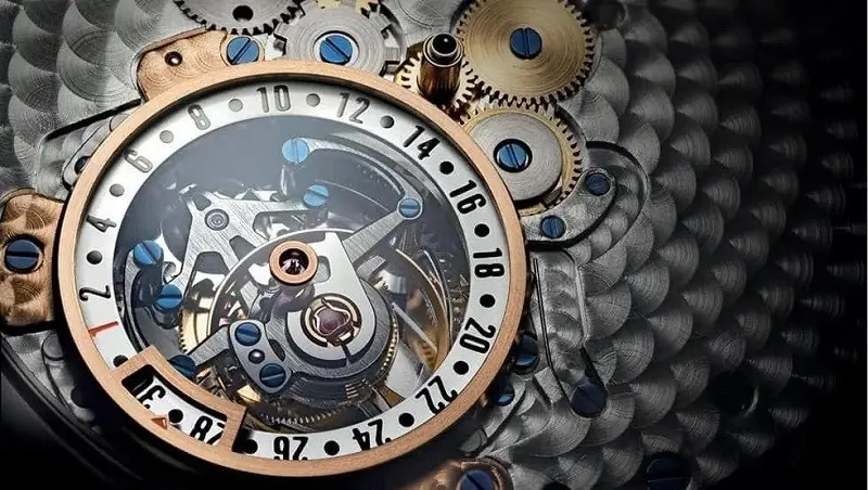 Tourbillon truyền thống hoạt động theo cơ chế cũ