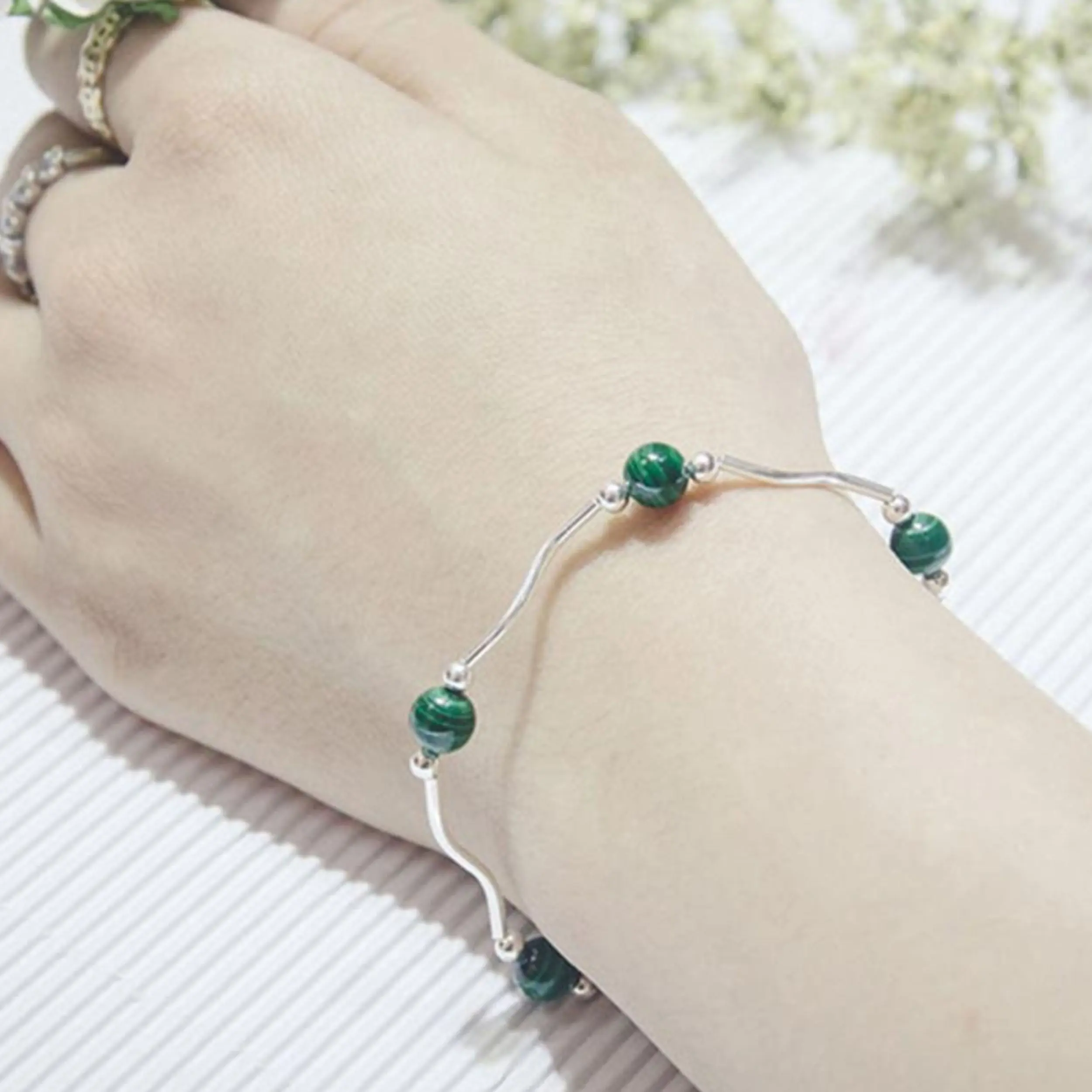 Charm được xem như một công cụ giúp cá nhân hóa phụ kiện