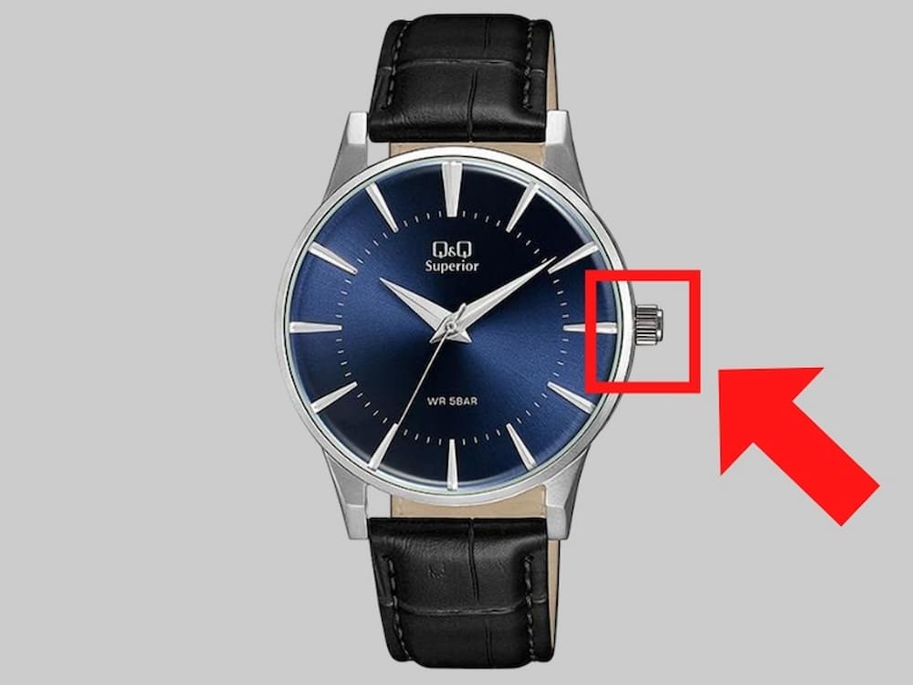 Kéo núm vặn ra 1 nấc