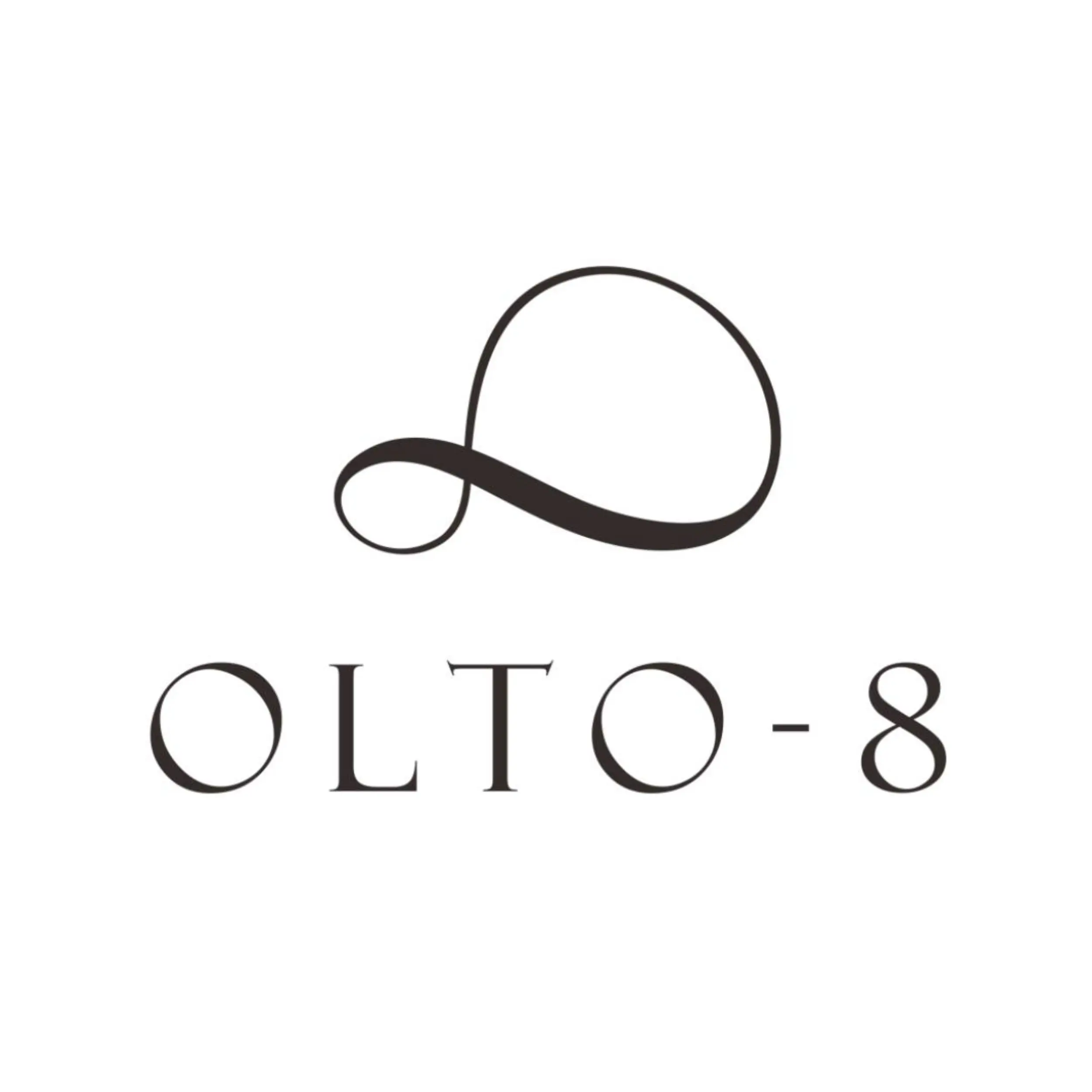 OLTO-8 là thương hiệu đồng hồ đến từ Nhật Bản
