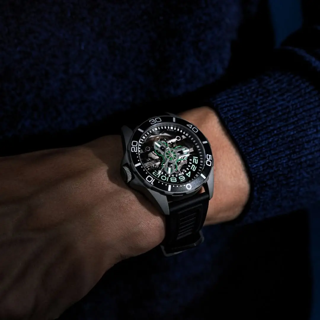 OLTO-8 TIDE X Diving Automatic Neon Green - L’ORE Watch