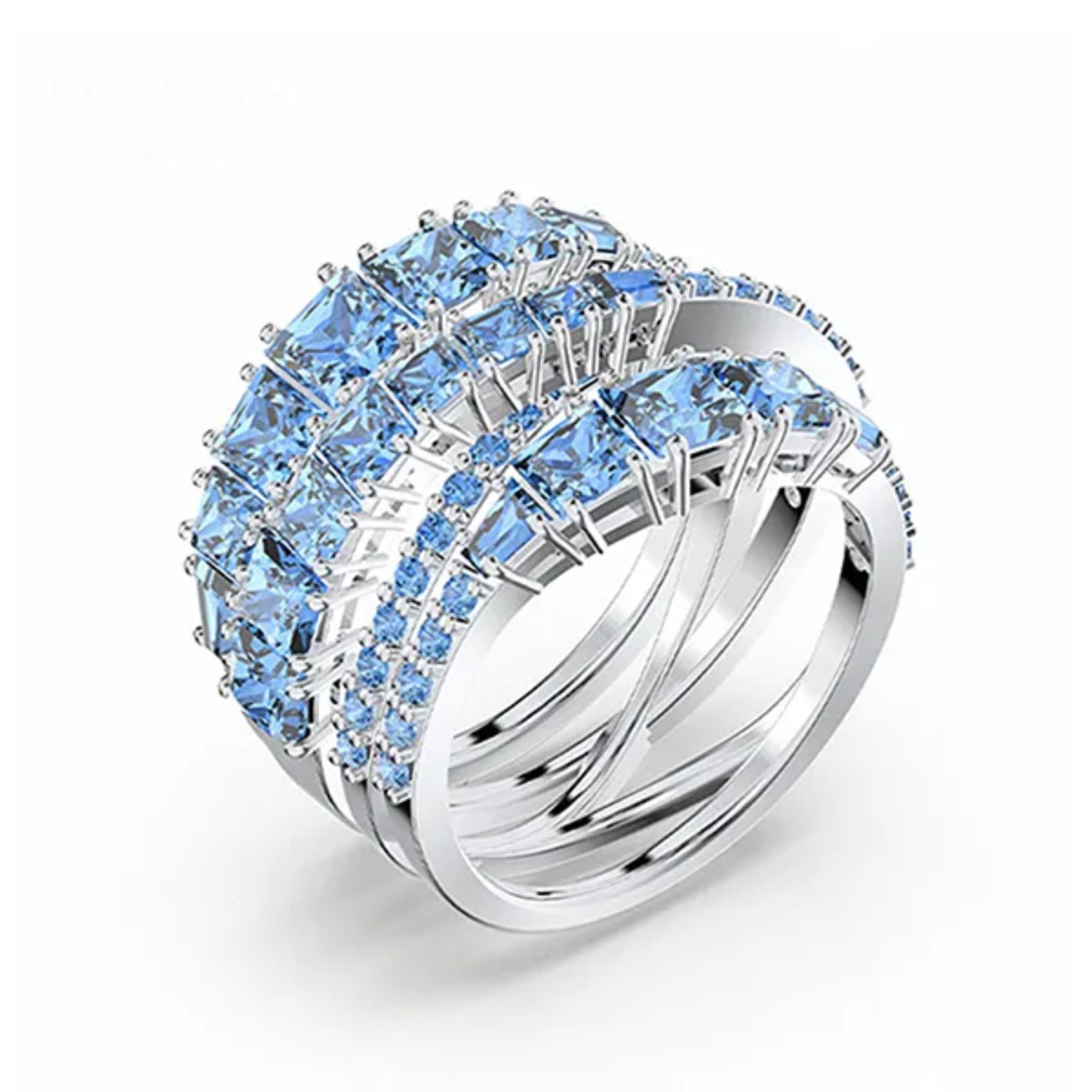 Vì sao trang sức Swarovski trông giống kim cương?