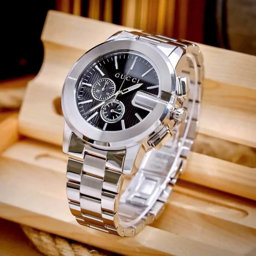 G-Chrono mang phong cách thể thao kết hợp sang trọng